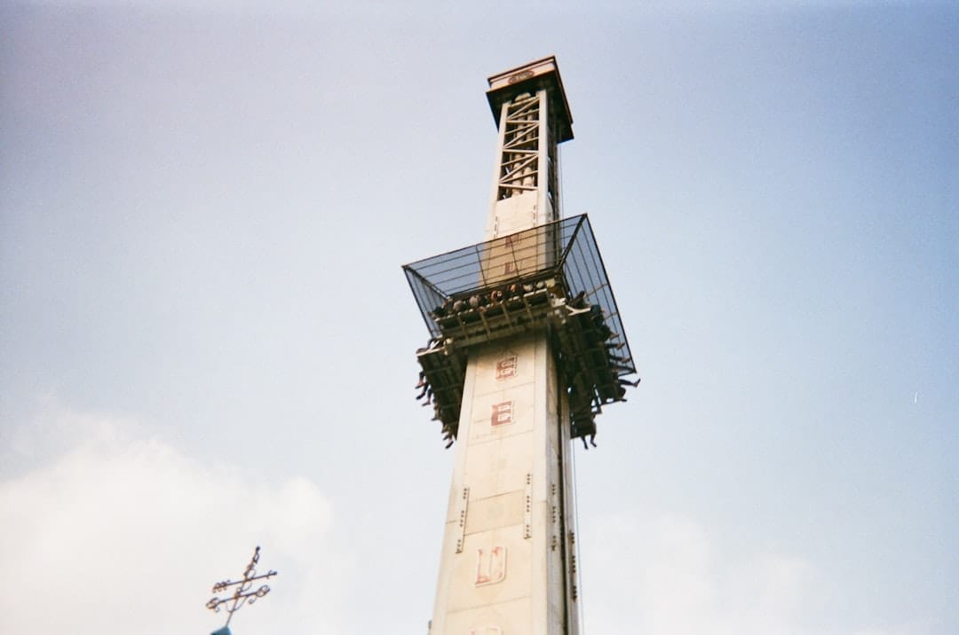 Menara Amartapura B: Simbol Kemegahan Modern di Indonesia