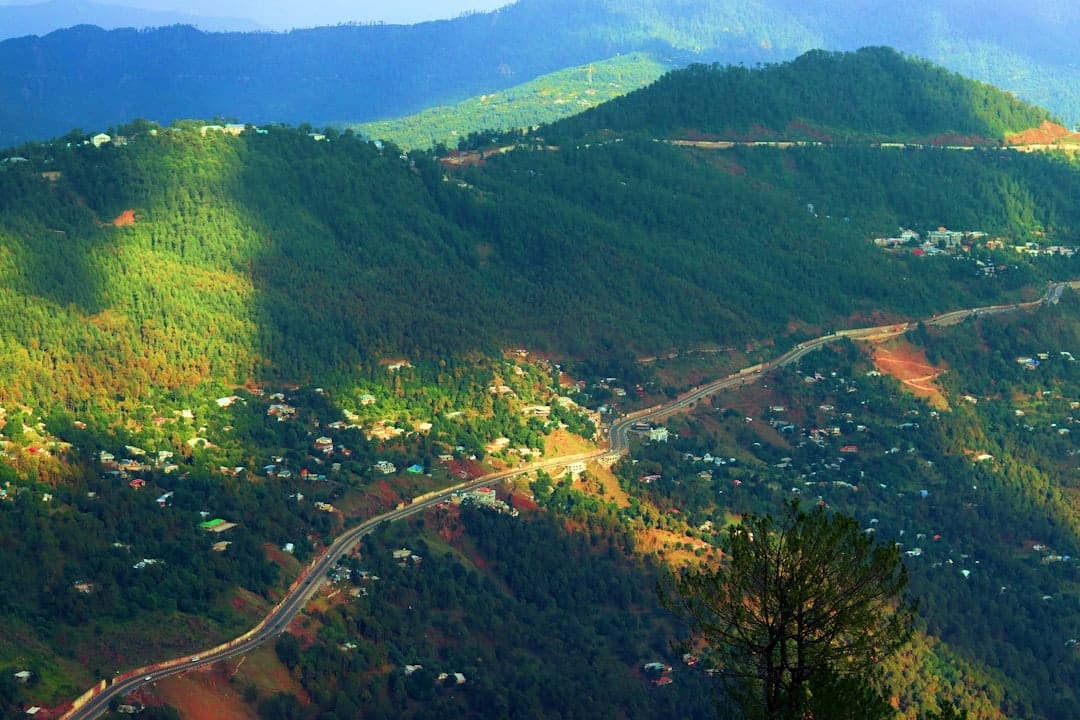 Keindahan Alam di Eastern Hills Regency