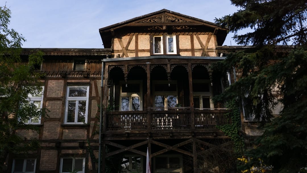 Rumah Mewah Mayfair di Cilandak